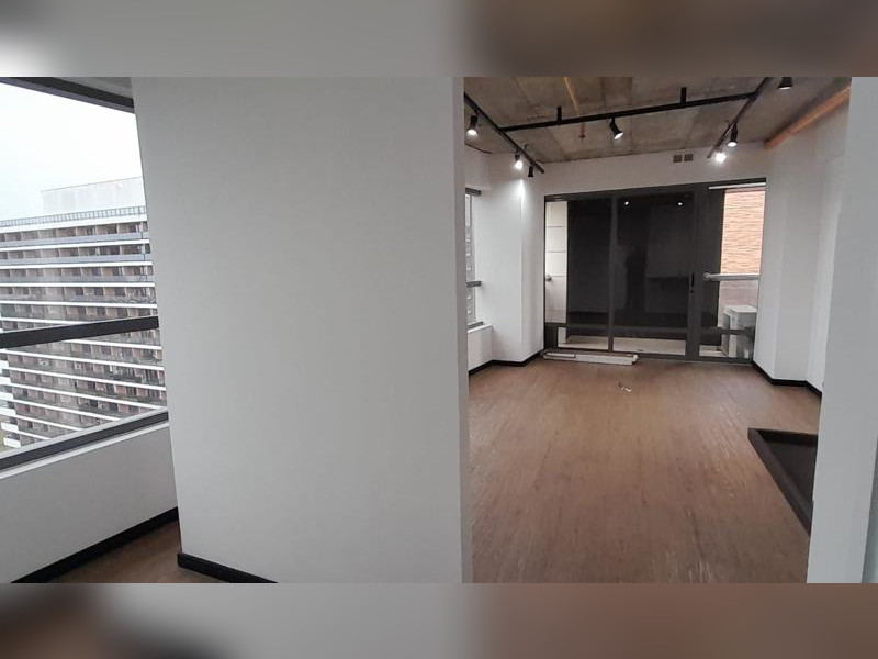 Comercial à venda Cerâmica com 37m² e 1 quarto por R$ 395.000 - whatsapp-image-2022-10-31-at-10837-pm-9.jpeg