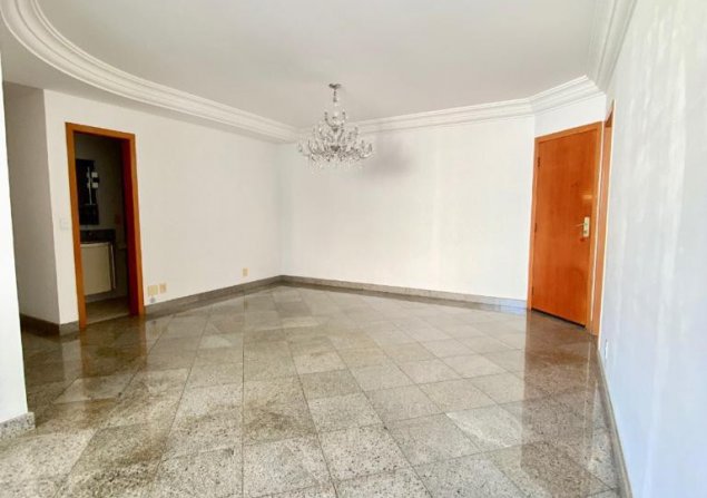 imóvel com 220m²