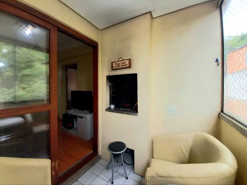 imóvel com 86m² - Medianeira - Porto Alegre