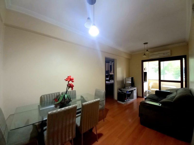 imóvel com 86m² - Medianeira - Porto Alegre
