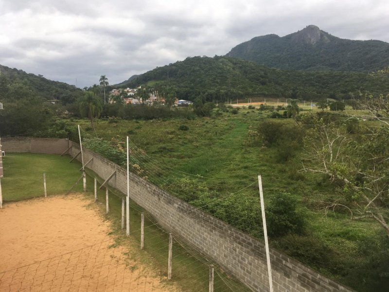imóvel com 42m² - Sertão do Maruim - São José