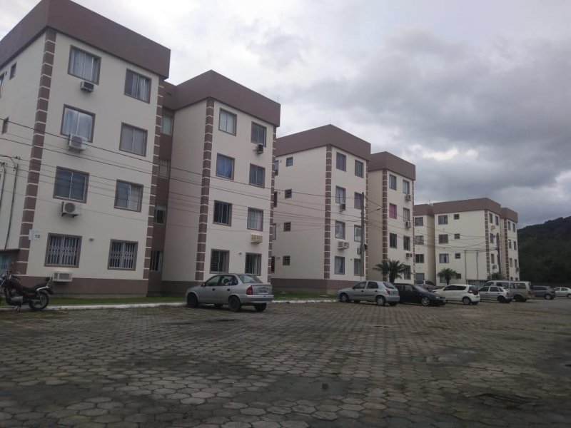 imóvel com 42m² - Sertão do Maruim - São José