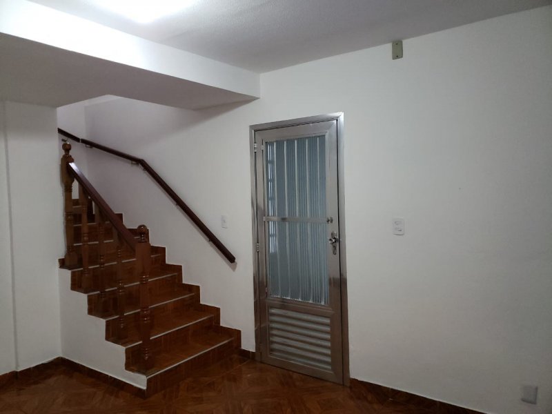 imóvel com 12m² - Cidade das Flores - Osasco