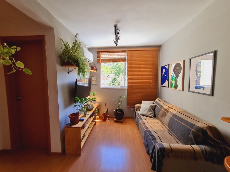 Apartamento à venda Encantado com 45m² e 2 quartos por R$ 245.000 - 32403451-20210404-115901.jpg