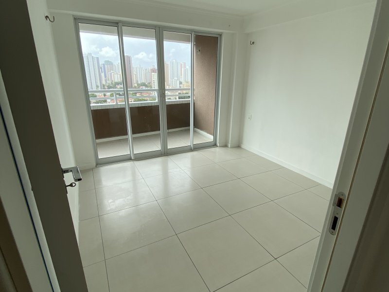 Apartamento à venda Praia de Iracema com 80m² e 3 quartos por R$ 695.000 - 1223598120-img-1928jpg.jpg