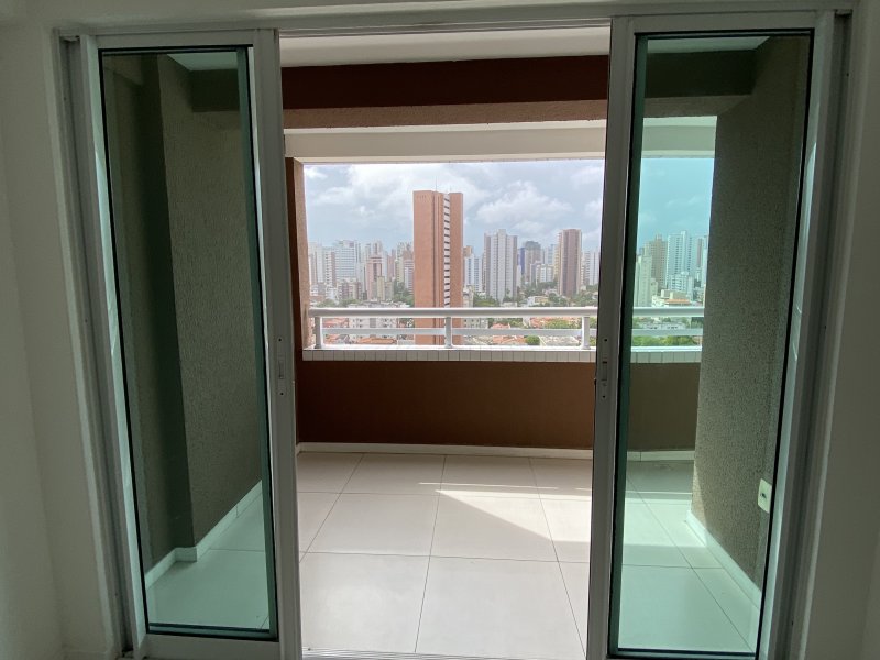 Apartamento à venda Praia de Iracema com 80m² e 3 quartos por R$ 695.000 - 1325177620-img-1934jpg.jpg