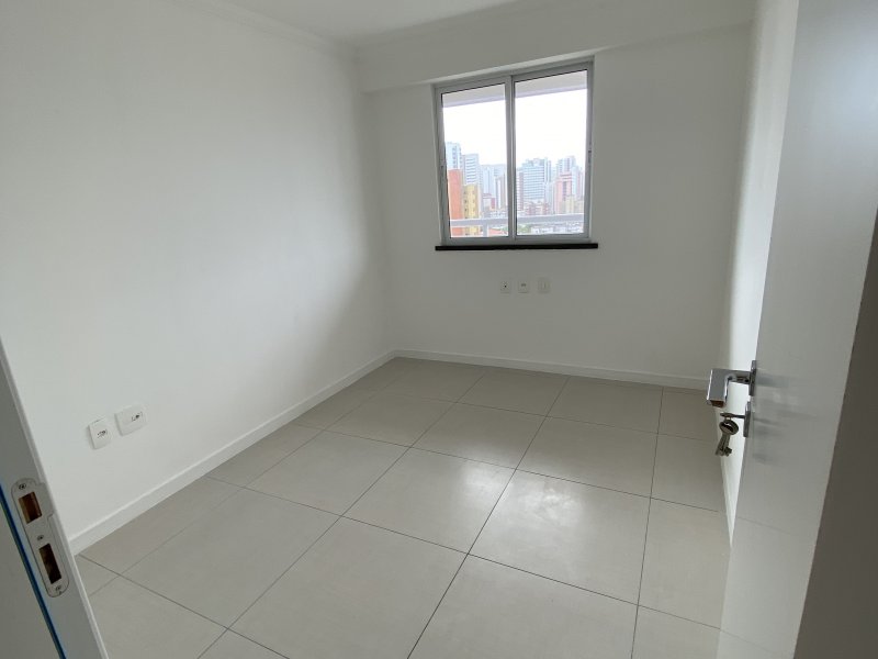 Apartamento à venda Praia de Iracema com 80m² e 3 quartos por R$ 695.000 - 593404819-img-1924jpg.jpg