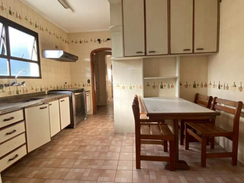 imóvel com 180m² - Vila Maia - Guarujá