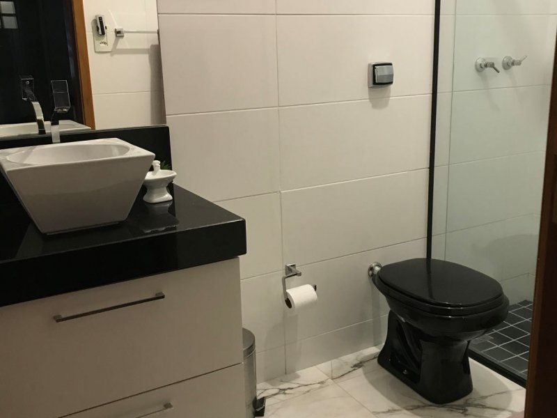 imóvel com 296m² - Vila Santista - Atibaia