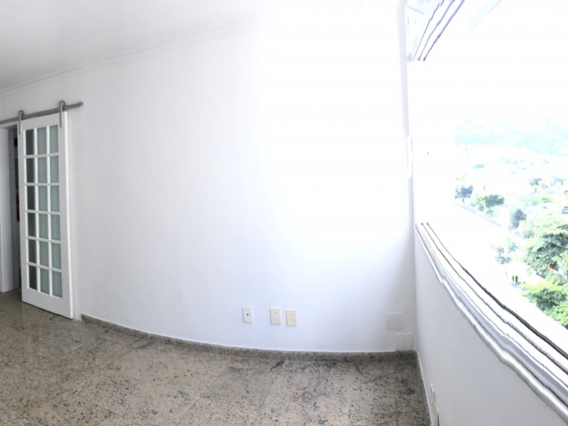 Apartamento à venda Leblon com 85m² e 3 quartos por R$ 1.550.000 - 612675489-9c3a1581-dabc-4ffb-aec9-fd7b7c9d3f8d.jpeg