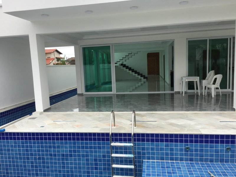 Casa de condomínio à venda Maitinga com 430m² e 5 quartos por R$ 2.250.000 - 1425149421-0f5b2604-30a2-4394-99e2-df29bc14941e.jpeg