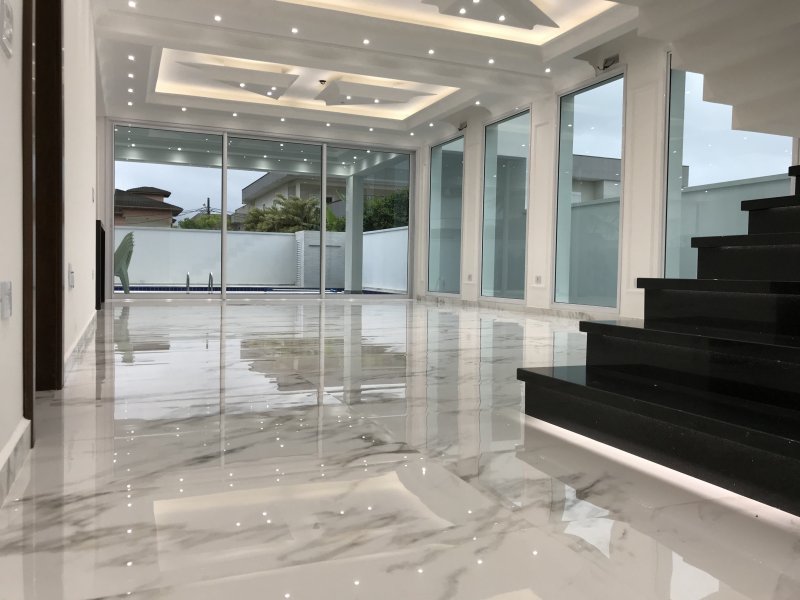 Casa de condomínio à venda Maitinga com 430m² e 5 quartos por R$ 2.250.000 - 1528866679-512e0cd7-0074-4fc1-8b4d-d3101c2d0e77.jpeg