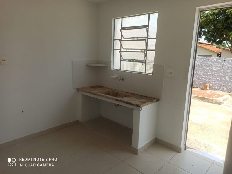 Kitnet para alugar Vl. Independencia com 35m² e 1 quarto por R$ 750 - 1310528479-5.jpg