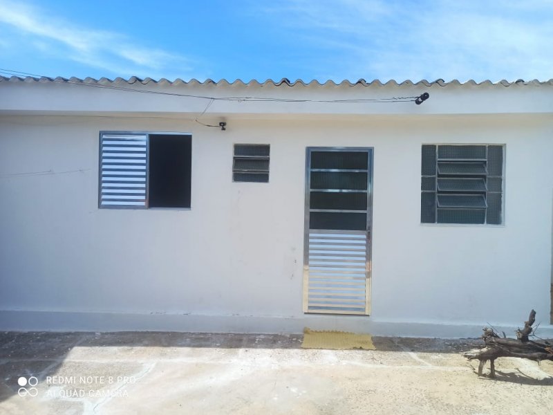 Kitnet para alugar Vl. Independencia com 35m² e 1 quarto por R$ 750 - 148748755-6.jpg