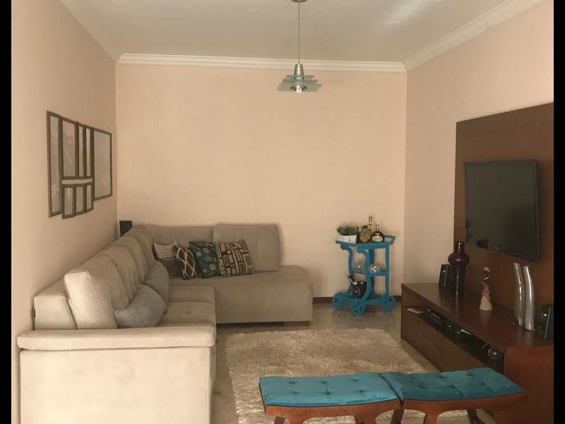Casa à venda Vila Junqueira com 335m² e 4 quartos por R$ 850.000 - 1438752465-2747bc0a-d09b-45da-8648-b01163792cf3.jpg