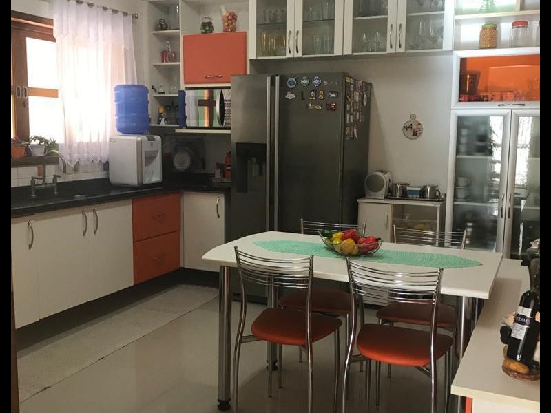 Casa à venda Vila Junqueira com 335m² e 4 quartos por R$ 850.000 - 288126437-af87cbf3-239b-4f73-b04a-af8977fca768.jpg