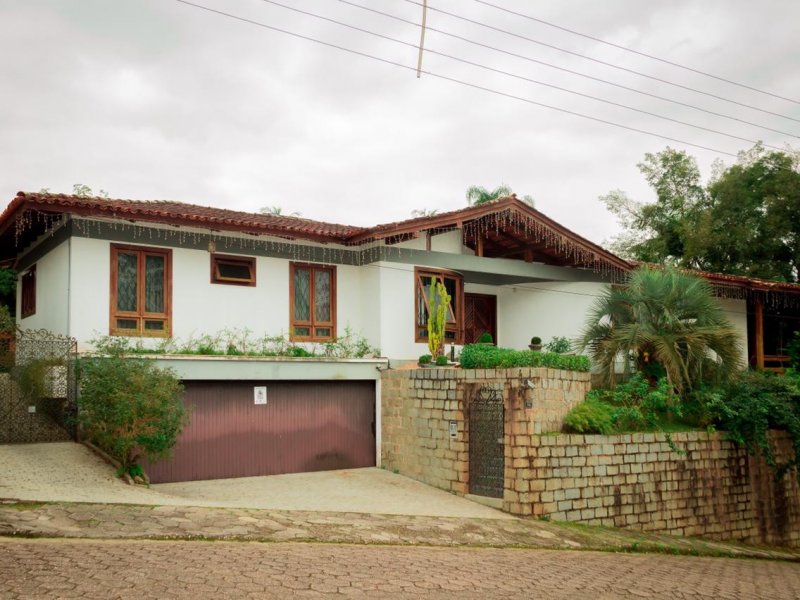 Casa à venda CENTRO com 1000m² e 5 quartos por R$ 4.000.000 - 1702359039-ea0b2084-678c-4006-ab81-80f199b74076.JPG