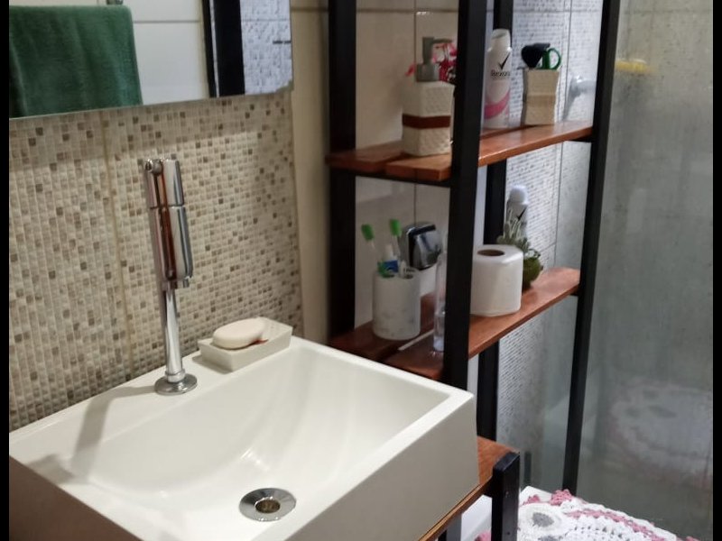 Casa à venda Jardim Cruzeiro com 250m² e 3 quartos por R$ 420.000 - 1472330052-banheiro-4.jpg