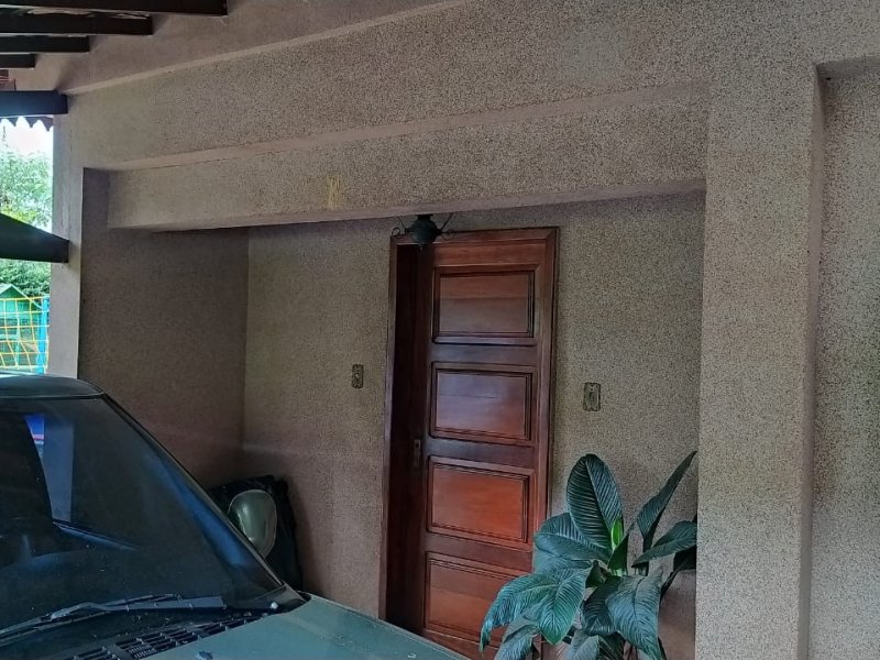 Sítio à venda Santo Antonio com 7000m² e 5 quartos por R$ 2.200.000 - 1912026966-entrada-casa1.jpeg