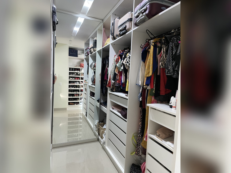 Casa à venda Centro com 250m² e 3 quartos por R$ 730.000 - 13.jpg