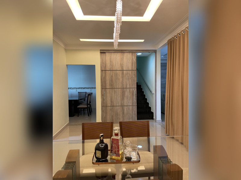 Casa à venda Centro com 250m² e 3 quartos por R$ 730.000 - 5.jpg
