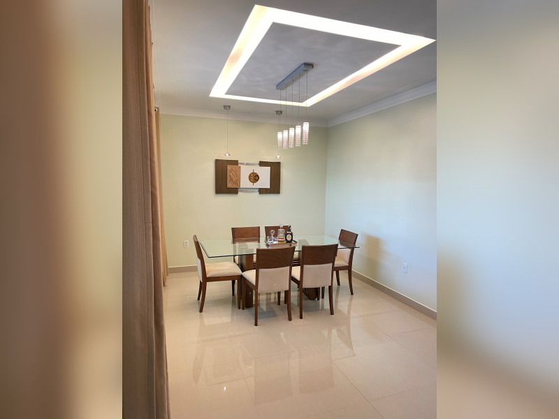 Casa à venda Centro com 250m² e 3 quartos por R$ 730.000 - 51.jpg