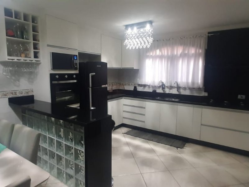 imóvel com 220m² - Metalúrgicos - Osasco