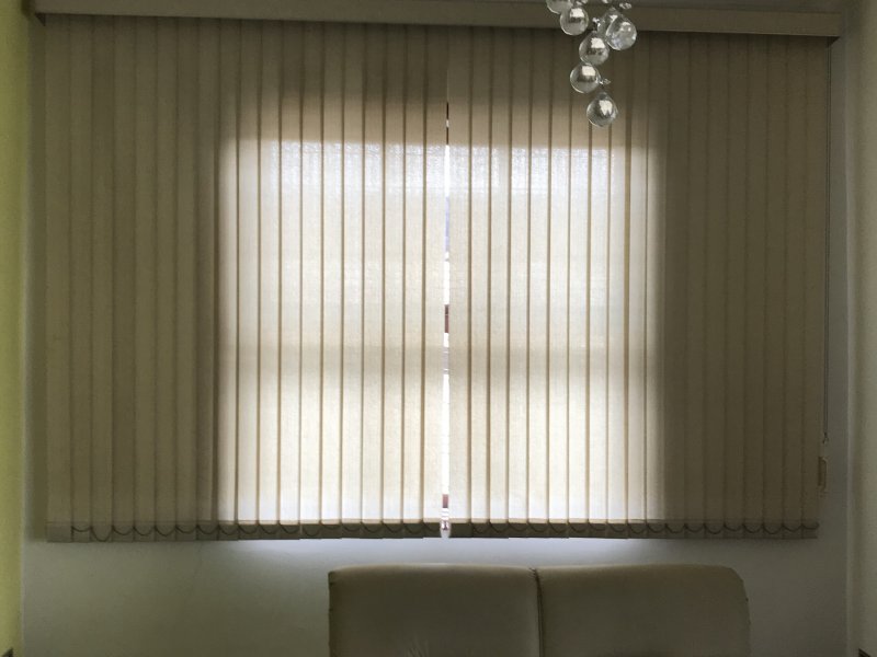 Casa à venda Sagrada Família com 300m² e 4 quartos por R$ 850.000 - 1501915449-2f0abc86-c67d-4c56-a5f3-5417f900eea9.jpeg