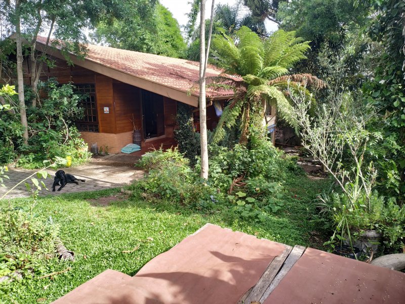 imóvel com 600m² - Bom Retiro - Curitiba