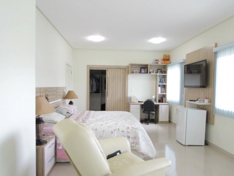 Casa de condomínio à venda Ponta Negra com 976m² e 4 quartos por R$ 4.500.000 - 568530273-itapuranga-17.jpg