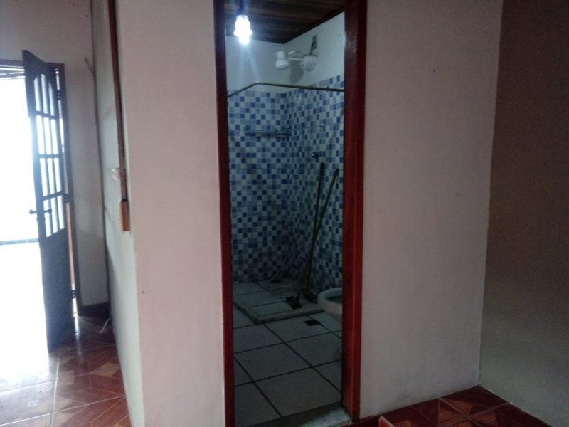 Casa à venda Mal. Hermes com 131m² e 3 quartos por R$ 200.000 - 50784424-foto-25-banheiro-suite-2-terraco.jpeg