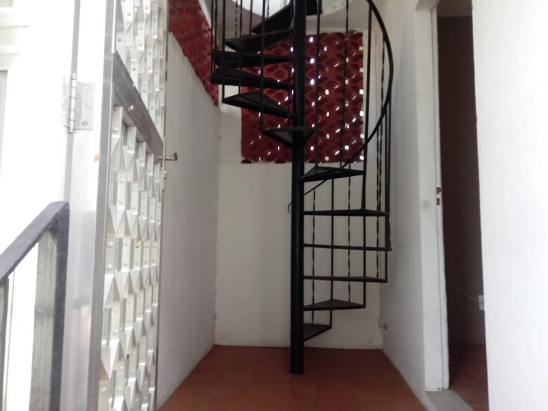 Casa à venda Mal. Hermes com 131m² e 3 quartos por R$ 200.000 - 616208024-foto-17-acesso-ao-terraco.jpeg