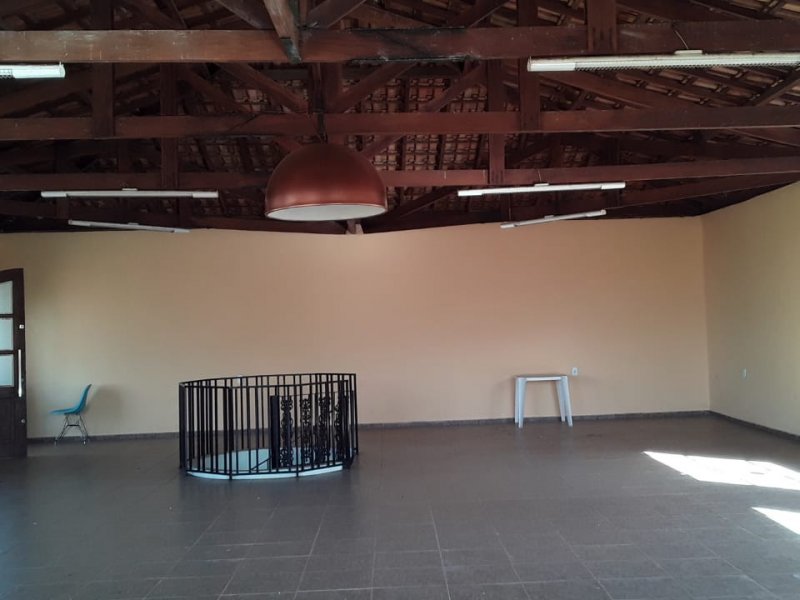 Sítio para alugar CENTRO com 14m² e 1 quarto por R$ 550 - 410723351-02342a4c-312b-4a71-922a-be19f6252793.jpg