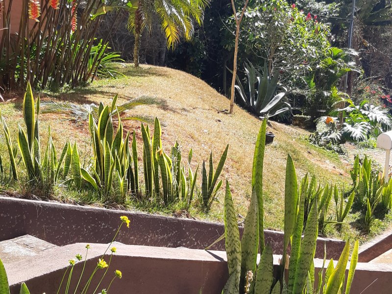 imóvel com 255m² - Jardim do Rio Cotia - Cotia