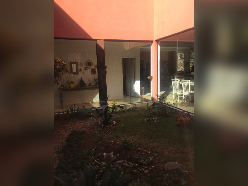 imóvel com 255m² - Jardim do Rio Cotia - Cotia