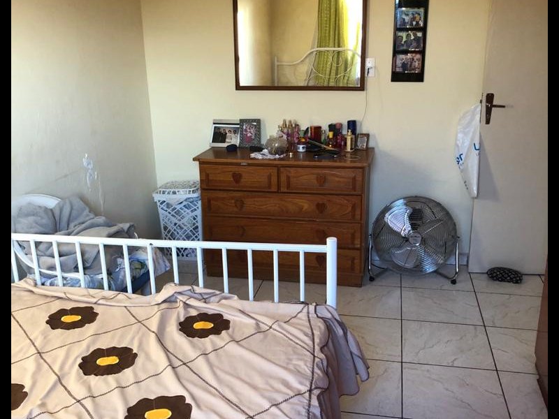 Casa à venda Vila Pereira Barreto com 270m² e 4 quartos por R$ 900.000 - 1255880847-quarto-vo.jpg