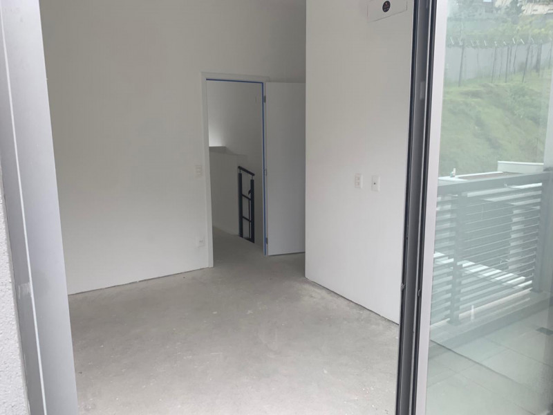 Casa de condomínio à venda Tamboré com 200m² e 3 quartos por R$ 1.980.000 - 41741420-264e861f-693f-4e6d-80f9-6db854b1eaa8.jpeg