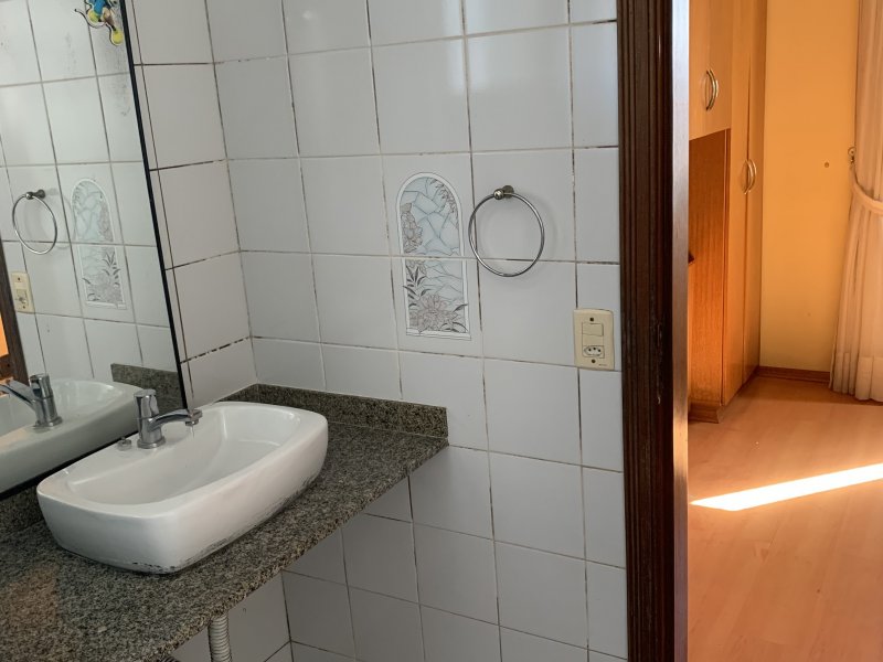 Apartamento à venda Vila Bertioga com 75m² e 3 quartos por R$ 550.000 - 258809818-img-5095.jpg