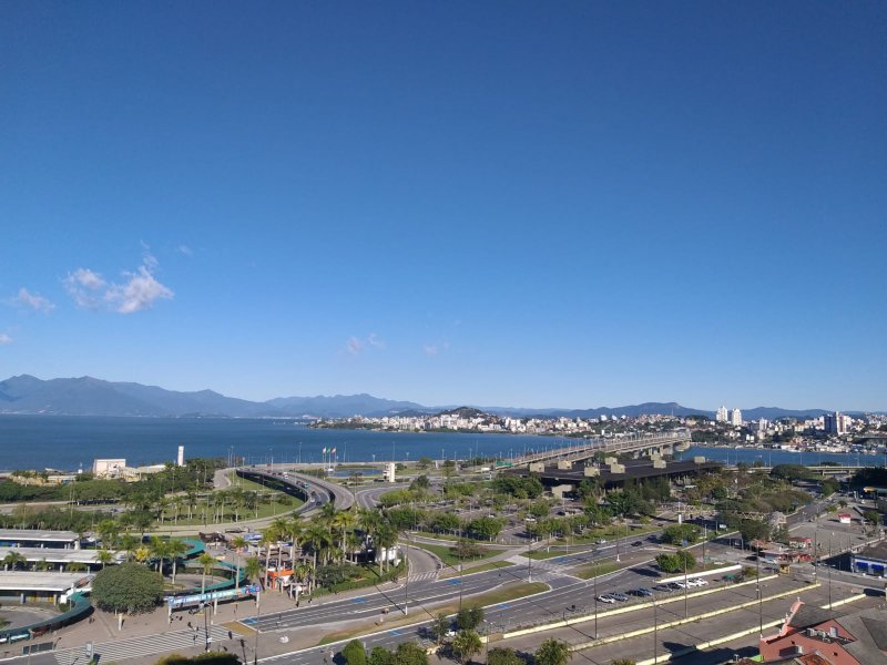 imóvel com 78m² - Centro - Florianópolis