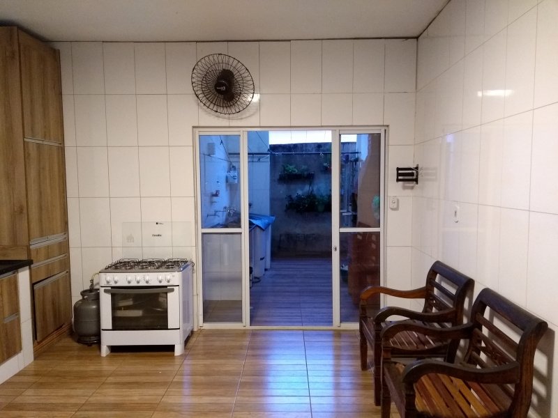 Casa à venda Jardim Bela Vista com 250m² e 4 quartos por R$ 390.000 - 254208296-img-20210131-184407742.jpg