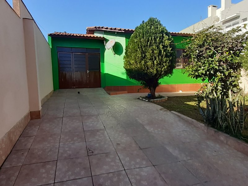 Casa à venda Vila Monte Carlo com 300m² e 2 quartos por R$ 600.000 - 1510169825-inbound8029265411670745837.jpg