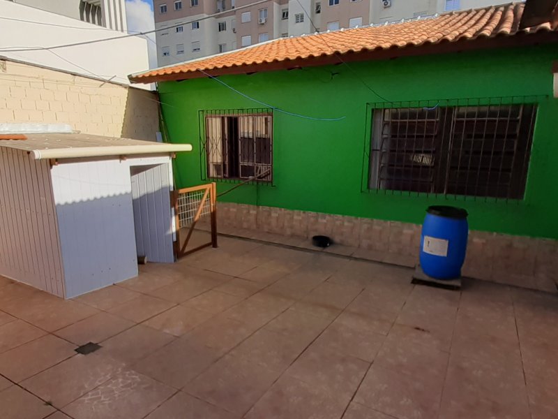 Casa à venda Vila Monte Carlo com 300m² e 2 quartos por R$ 600.000 - 997100919-inbound4232310007015093634.jpg