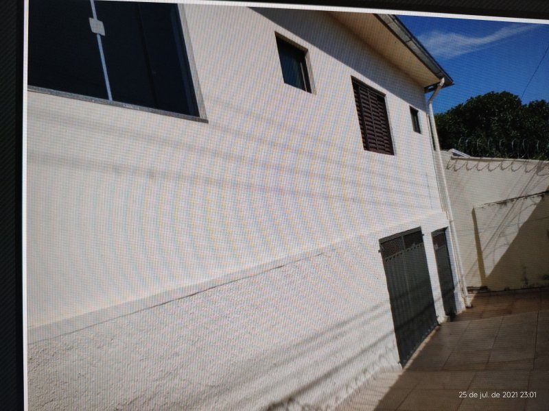 Casa à venda Centro com 220m² e 3 quartos por R$ 480.000 - 470302450-16272648624424250886056813443328.jpg