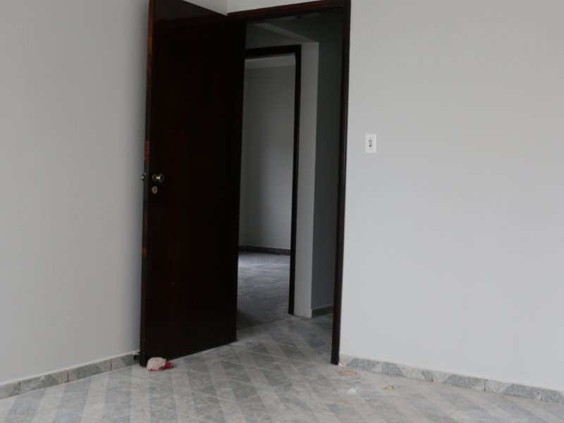Casa à venda Prolongamento Jardim Paulista com 200m² e 2 quartos por R$ 340.000 - 1956038048-img-4729.JPG