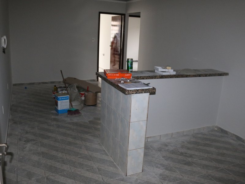 Casa à venda Prolongamento Jardim Paulista com 200m² e 2 quartos por R$ 340.000 - 778037220-img-4739.JPG