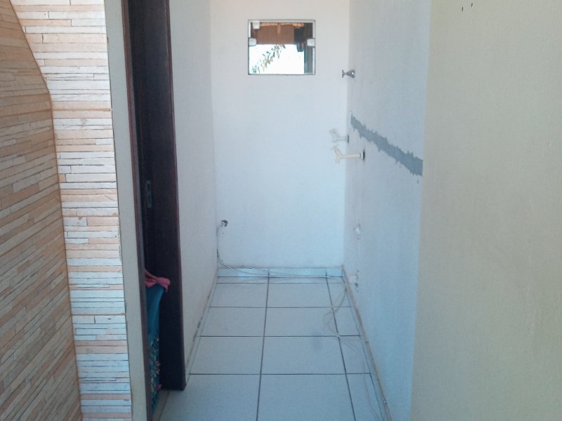 Casa à venda Itinga com 71m² e 2 quartos por R$ 200.000 - 830371861-20200518-115146.jpg