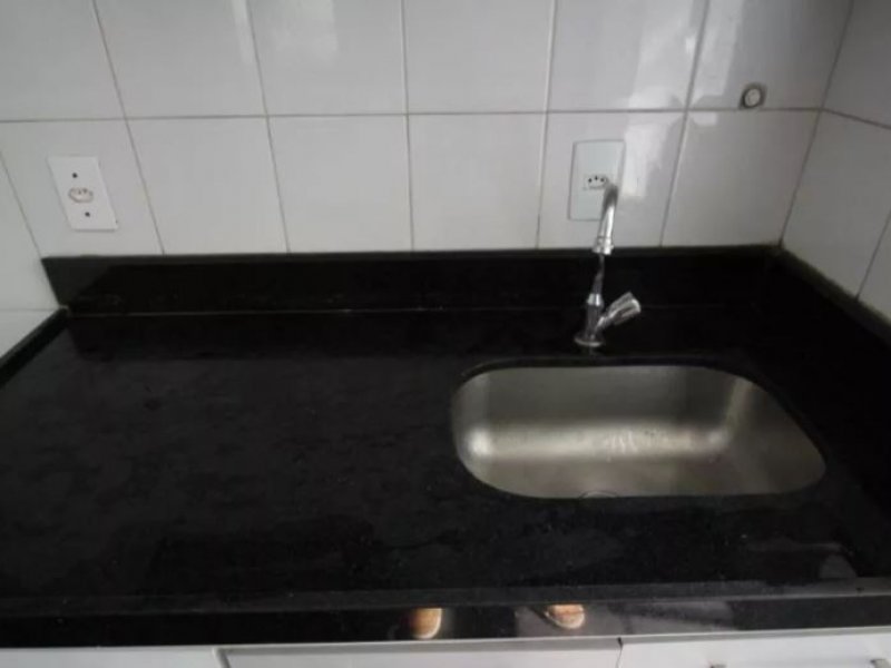 Apartamento à venda Vila Cloris com 73m² e 3 quartos por R$ 280.000 - 2002842512-pia-cozinha.JPG