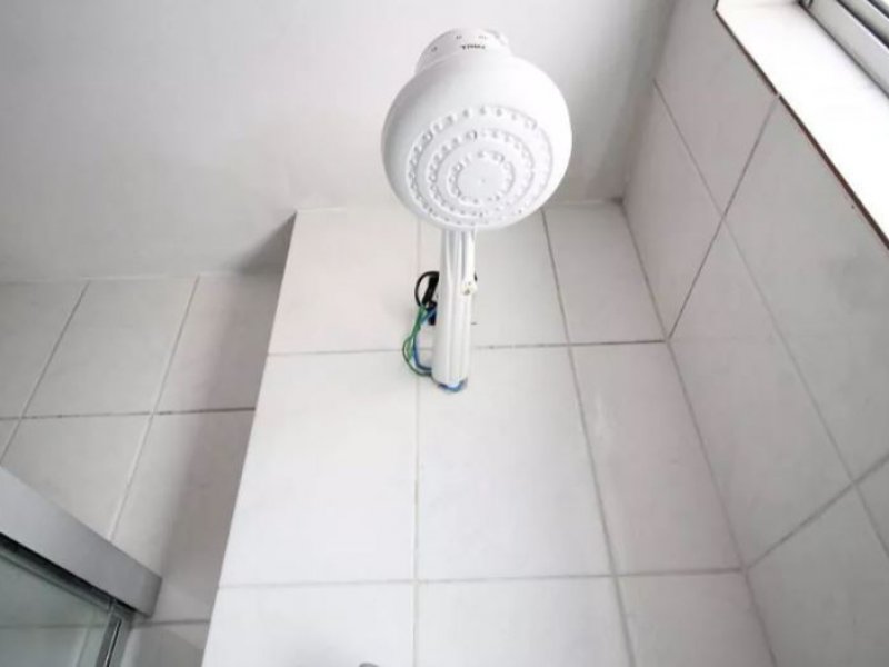 Apartamento à venda Vila Cloris com 73m² e 3 quartos por R$ 280.000 - 646291376-chuveiro-social.JPG