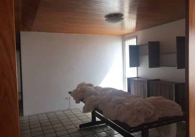 imóvel com 390m²