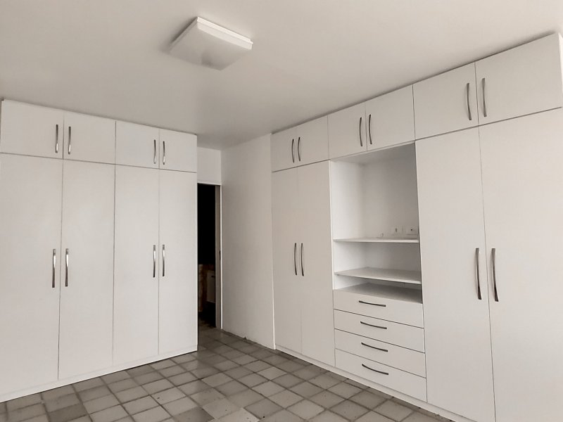 Cobertura à venda Boa Viagem com 389m² e 5 quartos por R$ 1.650.000 - 1683716409-24-suite-1.jpg